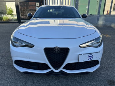Alfa Romeo Giulia 2.2 Turbodiesel 210 CV AT8 AWD Q4 Veloce Ti (2)
