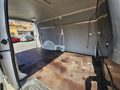 Volkswagen Veicoli Commerciali Transporter Furgone 2.0 TDI 150CV DSG 4Motion PL Furg. Business Eu6 (12)