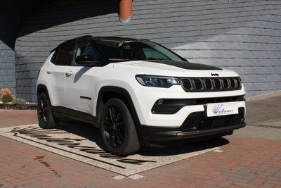Jeep Compass 1.3 turbo t4 phev North Star 4xe auto (2)