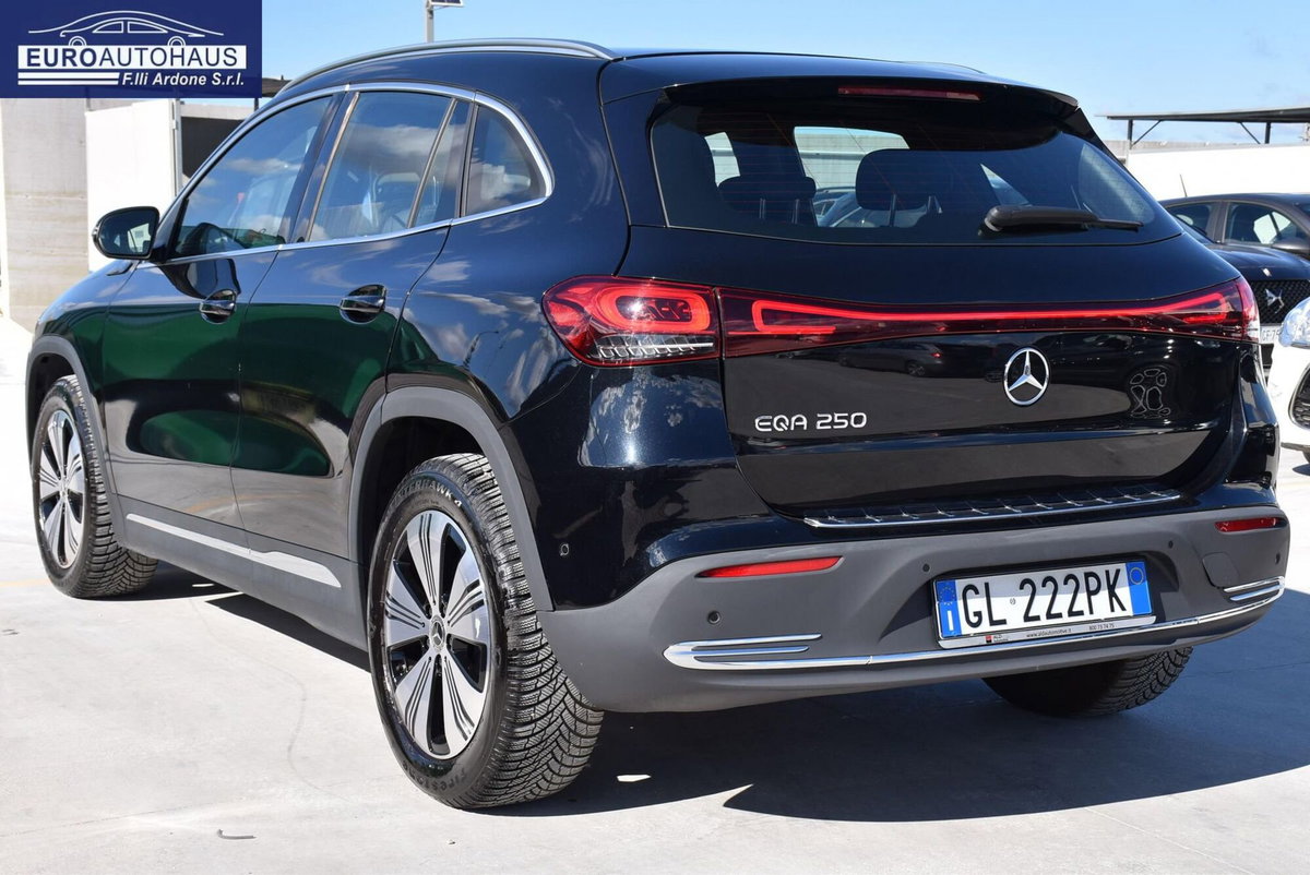 Mercedes-Benz EQA 250 Sport Pro (6)