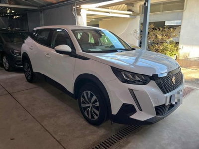 Peugeot 2008 PureTech 100 S&S Active usata