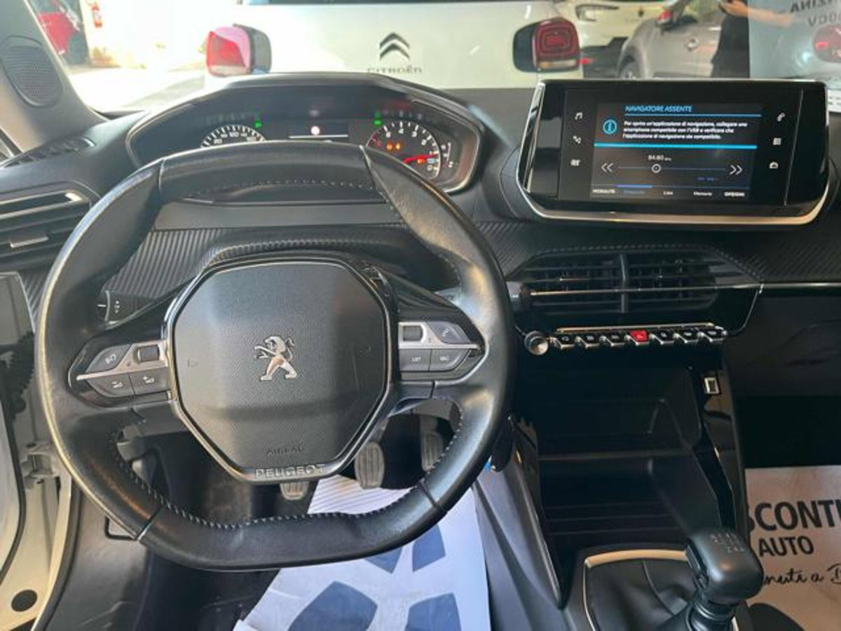 Peugeot 2008 PureTech 100 S&S Active (4)