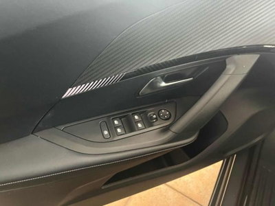 Peugeot 2008 PureTech 100 S&S Allure Pack (7)