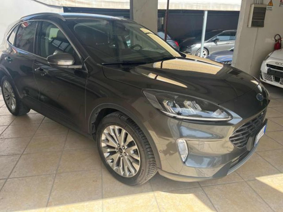 Ford Kuga 1.5 EcoBlue 120 CV 2WD Titanium (2)