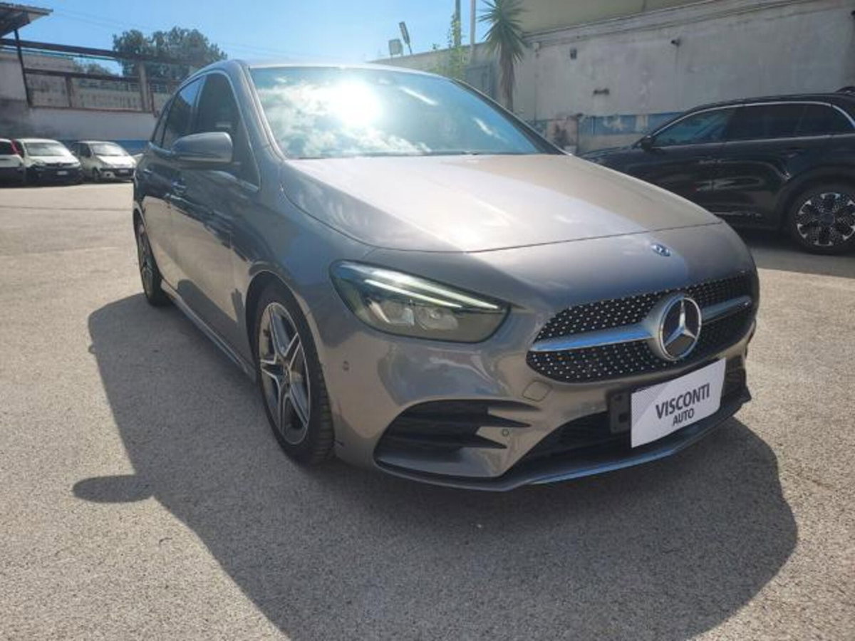 Mercedes-Benz Classe B 180 d Premium (3)