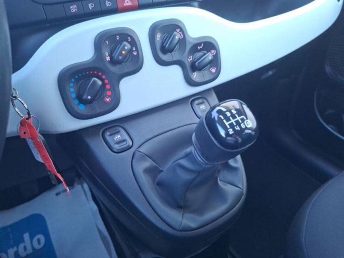 Fiat Panda Cross 1.0 firefly hybrid Cross s&s 70cv 5p.ti (13)