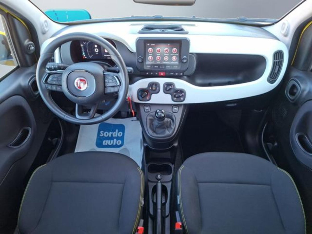 Fiat Panda Cross 1.0 firefly hybrid Cross s&s 70cv 5p.ti (9)