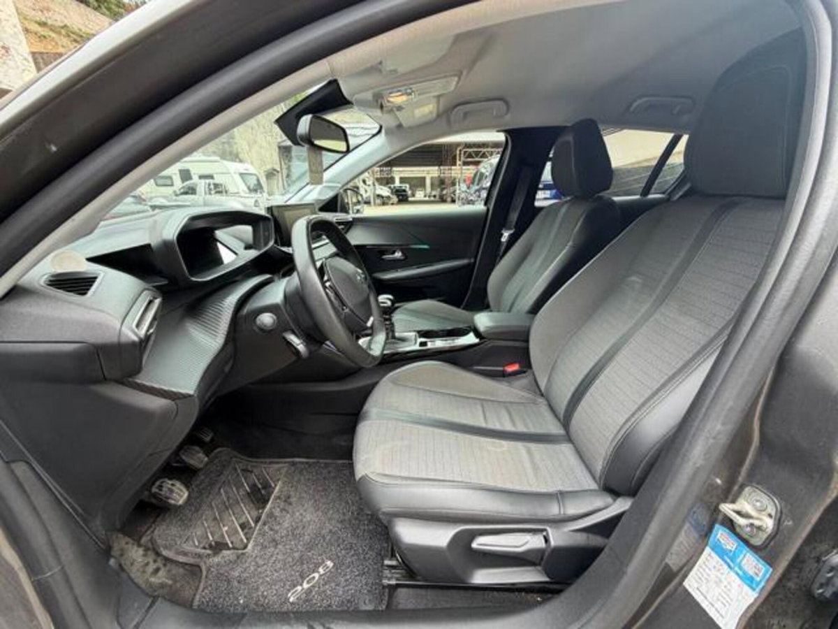 Peugeot 208 BlueHDi 100 Stop&Start 5 porte Allure Pack (13)