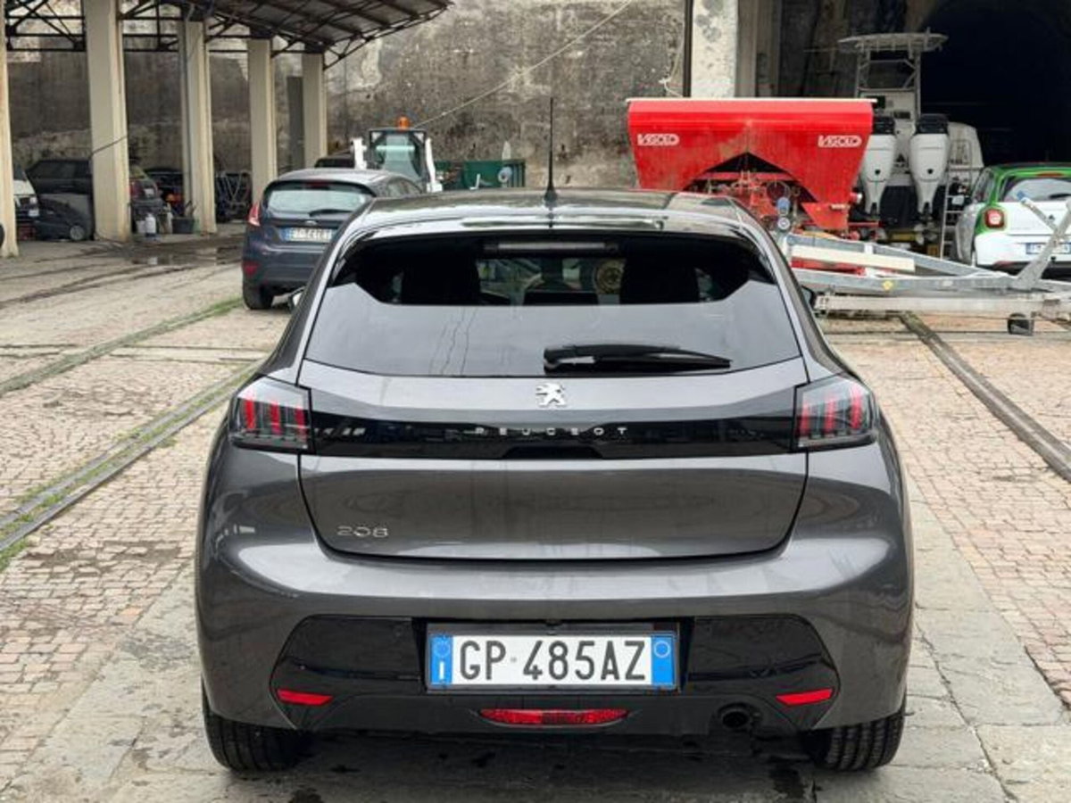 Peugeot 208 BlueHDi 100 Stop&Start 5 porte Allure Pack (6)