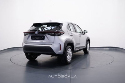 Toyota Yaris Cross 1.5h GR Sport Black Sky fwd 116cv e-cvt (6)