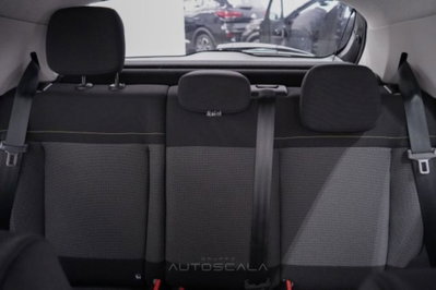 Citroen C3 PureTech 110 S&S Shine (17)