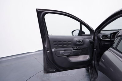 Citroen C3 PureTech 110 S&S Shine (9)