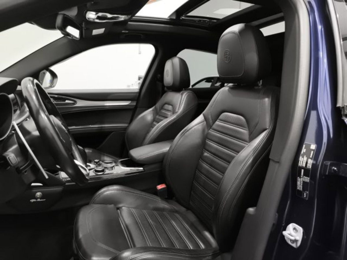 Alfa Romeo Stelvio Stelvio 2.2 Turbodiesel 210 CV AT8 Q4 Veloce Tì (13)