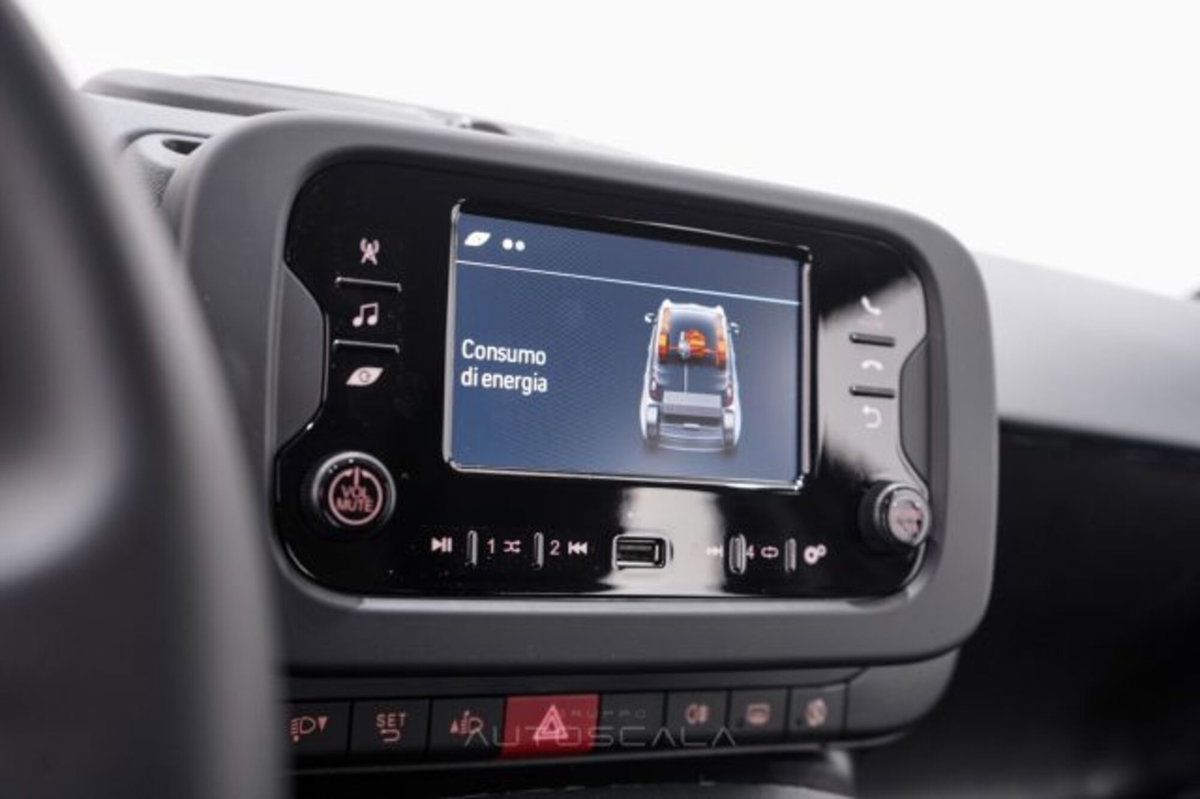 Fiat Panda 1.0 firefly hybrid s&s 70cv 5p.ti (12)