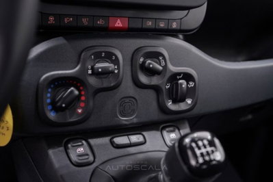 Fiat Panda 1.0 firefly hybrid s&s 70cv 5p.ti (14)