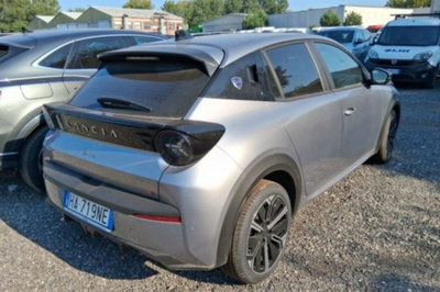 Lancia Ypsilon 1.2 mhev Edizione Cassina e-dct (3)
