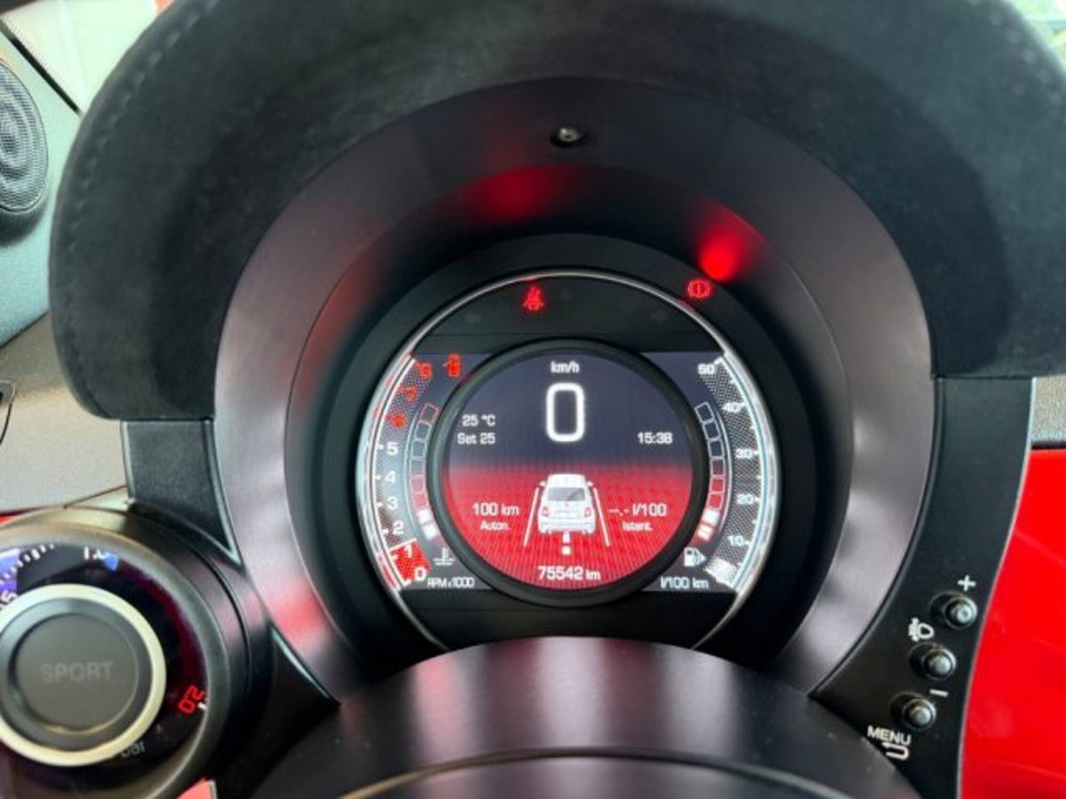 Abarth 595 595 1.4 Turbo T-Jet 180 CV Competizione (16)