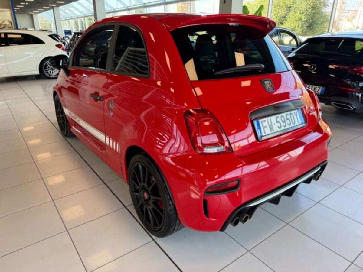 Abarth 595 595 1.4 Turbo T-Jet 180 CV Competizione (2)