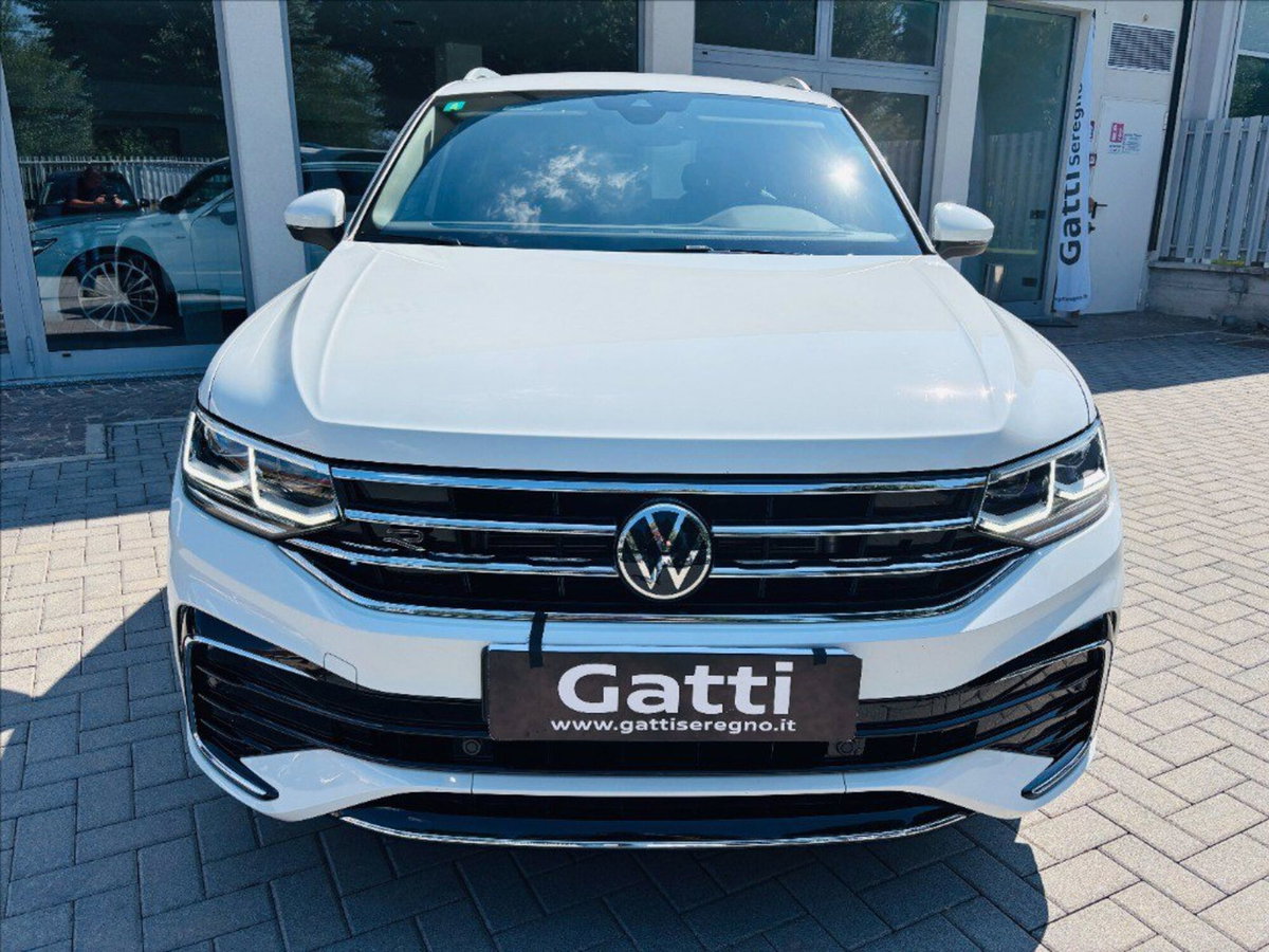 Volkswagen Tiguan 1.5 TSI 150 CV DSG ACT R-Line (3)