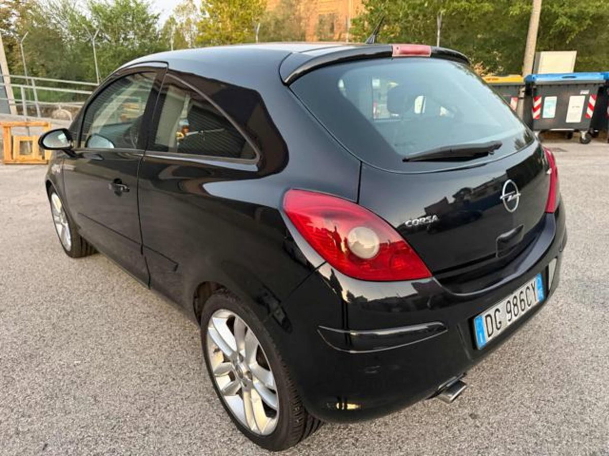 Opel Corsa 1.3 CDTI 90CV 3 porte Sport (12)