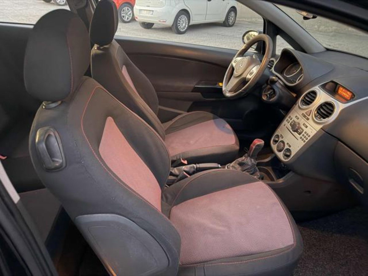 Opel Corsa 1.3 CDTI 90CV 3 porte Sport (16)