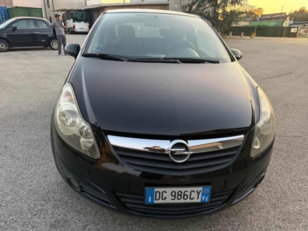 Opel Corsa 1.3 CDTI 90CV 3 porte Sport (2)