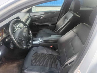 Mercedes-Benz Classe E Station Wagon 250 CDI BlueEFF. 4M. Avantg.AMG (4)