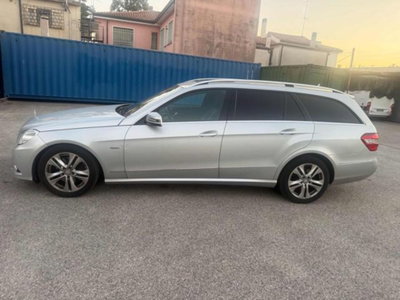 Mercedes-Benz Classe E Station Wagon 250 CDI BlueEFF. 4M. Avantg.AMG (8)