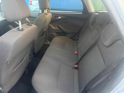 Ford Focus Station Wagon 1.6 TDCi 115 CV SW (8)