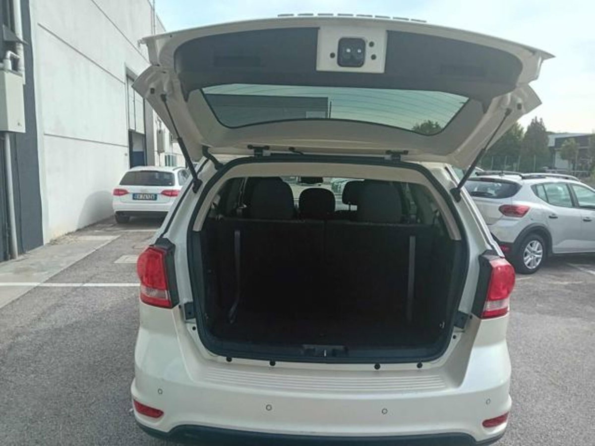 Fiat Freemont 2.0 Multijet 140 CV (5)