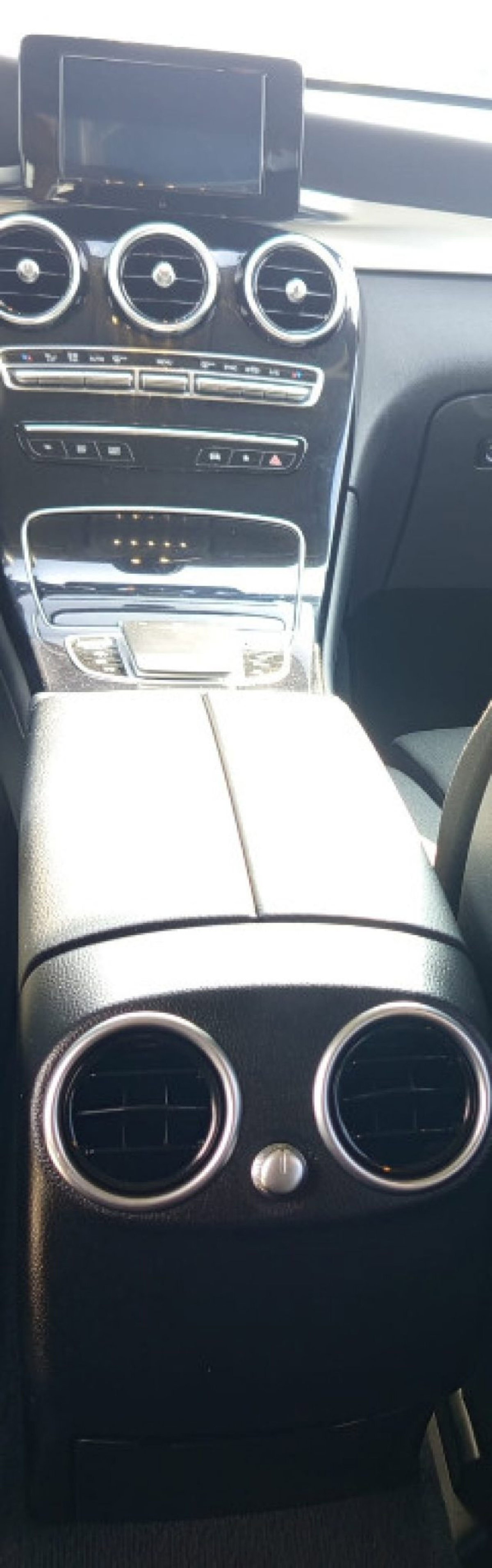 Mercedes-Benz GLC SUV 200 d 4Matic Business (19)