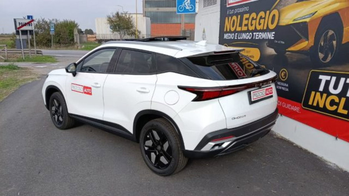 Omoda Omoda 5 EV 60,9 kWh Pure (3)