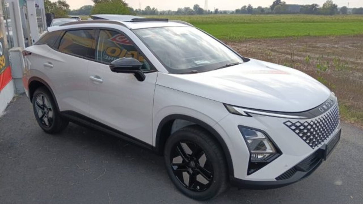Omoda Omoda 5 EV 60,9 kWh Pure (4)