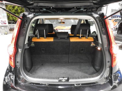 Opel Agila 1.2 16V 86CV Enjoy (12)