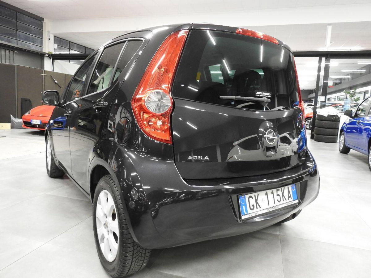 Opel Agila 1.2 16V 86CV Enjoy (2)