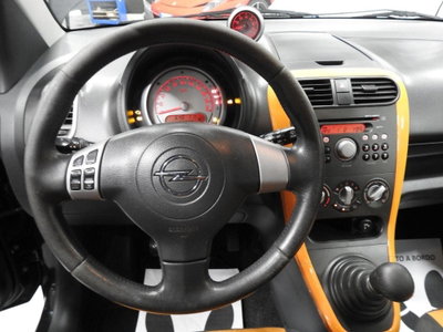 Opel Agila 1.2 16V 86CV Enjoy (20)