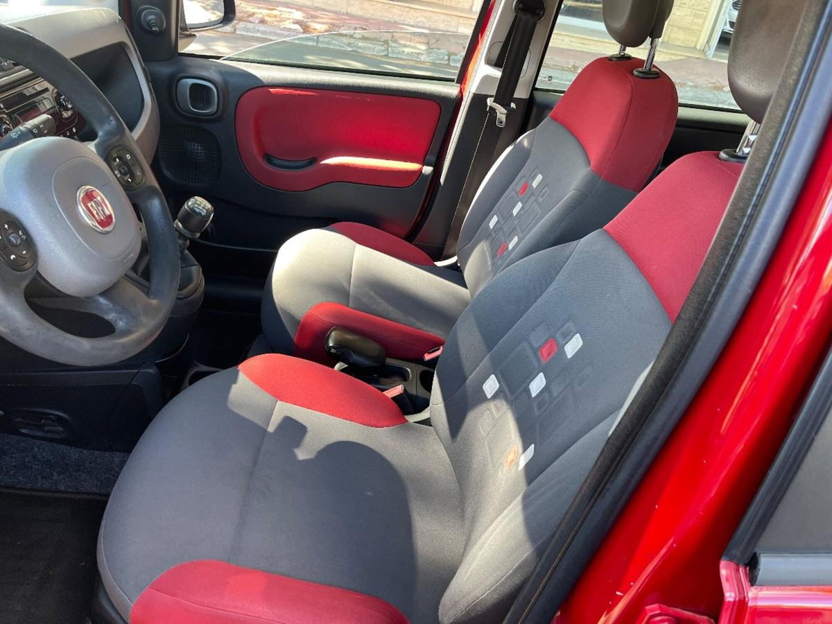 Fiat Panda 0.9 TwinAir Turbo Natural Power Lounge (11)