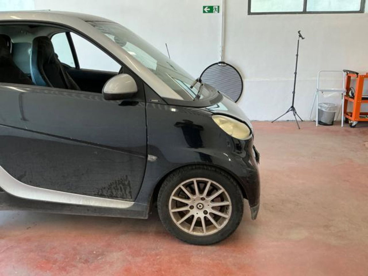 smart Fortwo 1000 52 kW coupé passion (4)