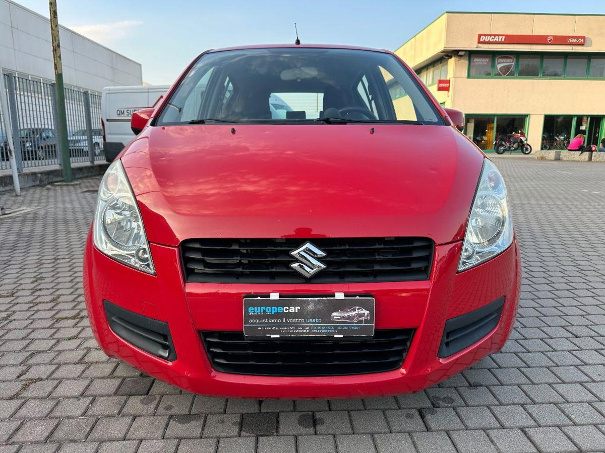 Suzuki Splash 1.0 L (3)