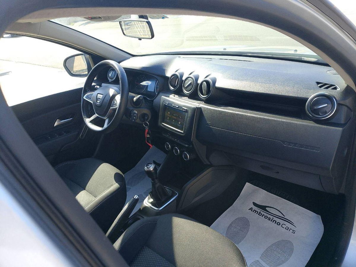 Dacia Duster 1.0 TCe 100 CV 4x2 15th Anniversary (13)