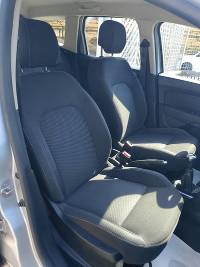 Dacia Duster 1.0 TCe 100 CV 4x2 15th Anniversary (14)