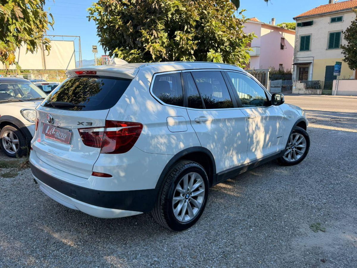 BMW X3 xDrive20d Futura (4)