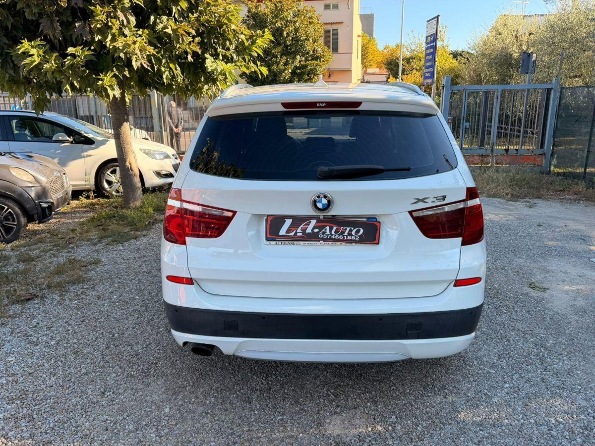 BMW X3 xDrive20d Futura (6)