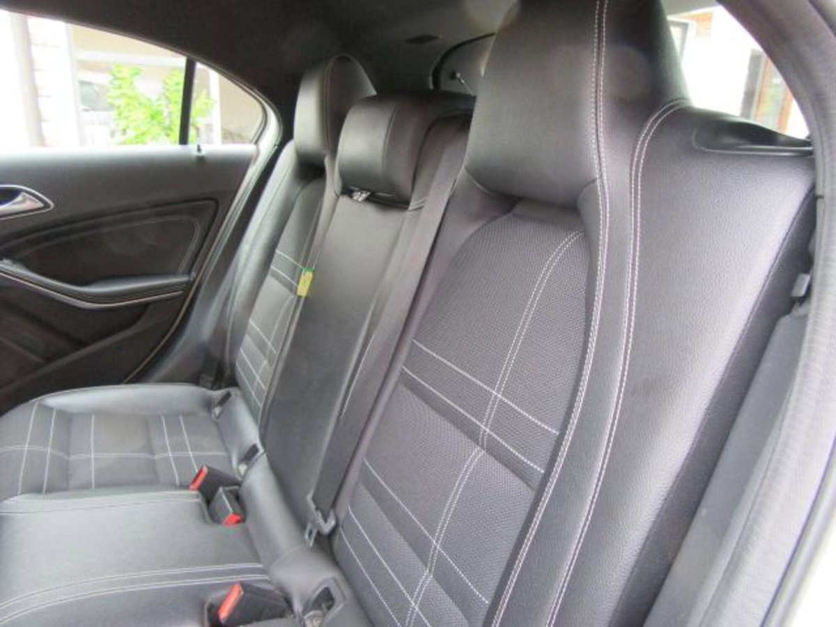 Mercedes-Benz Classe A 180 CDI Sport (10)