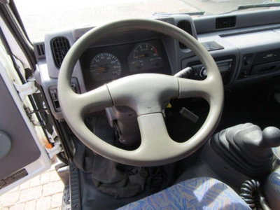 Nissan Cabstar 28.10 3.0 Tdi PC Cabinato L (6)