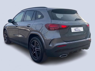 Mercedes-Benz GLA SUV 200 d Automatic Premium (4)