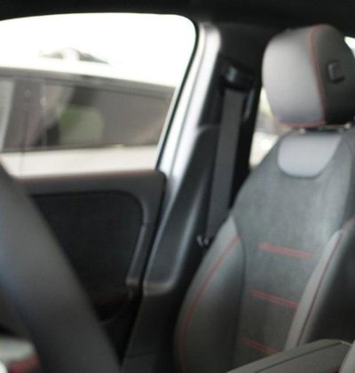 Mercedes-Benz GLA SUV 200 d Automatic Premium (10)