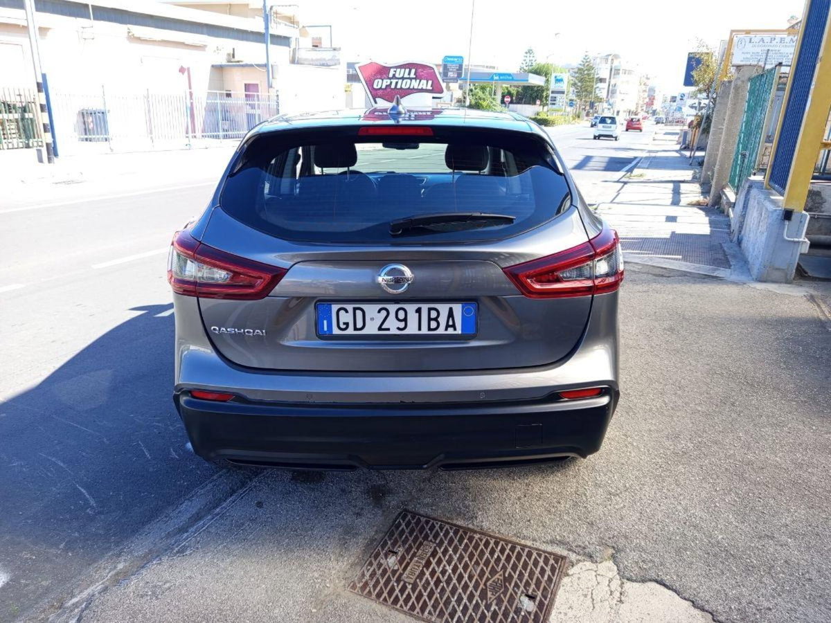Nissan Qashqai 1.5 dCi 115 CV DCT Business (7)