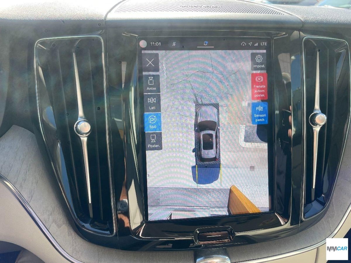 Volvo XC60 T6 Recharge AWD Plug-in Hybrid aut. Plus Dark (19)