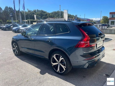 Volvo XC60 T6 Recharge AWD Plug-in Hybrid aut. Plus Dark (5)
